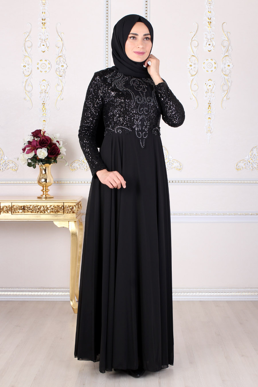 Pul Payet Detaylı Tesettür Abiye Elbise - Siyah