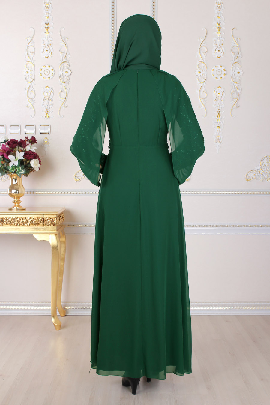 Pul Detaylı Şifon Tesettür Abiye Elbise - Yeşil