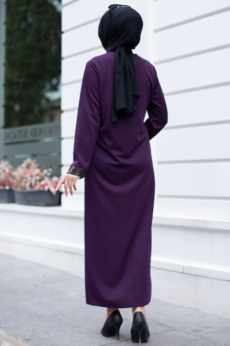 PURPLE ABAYA 