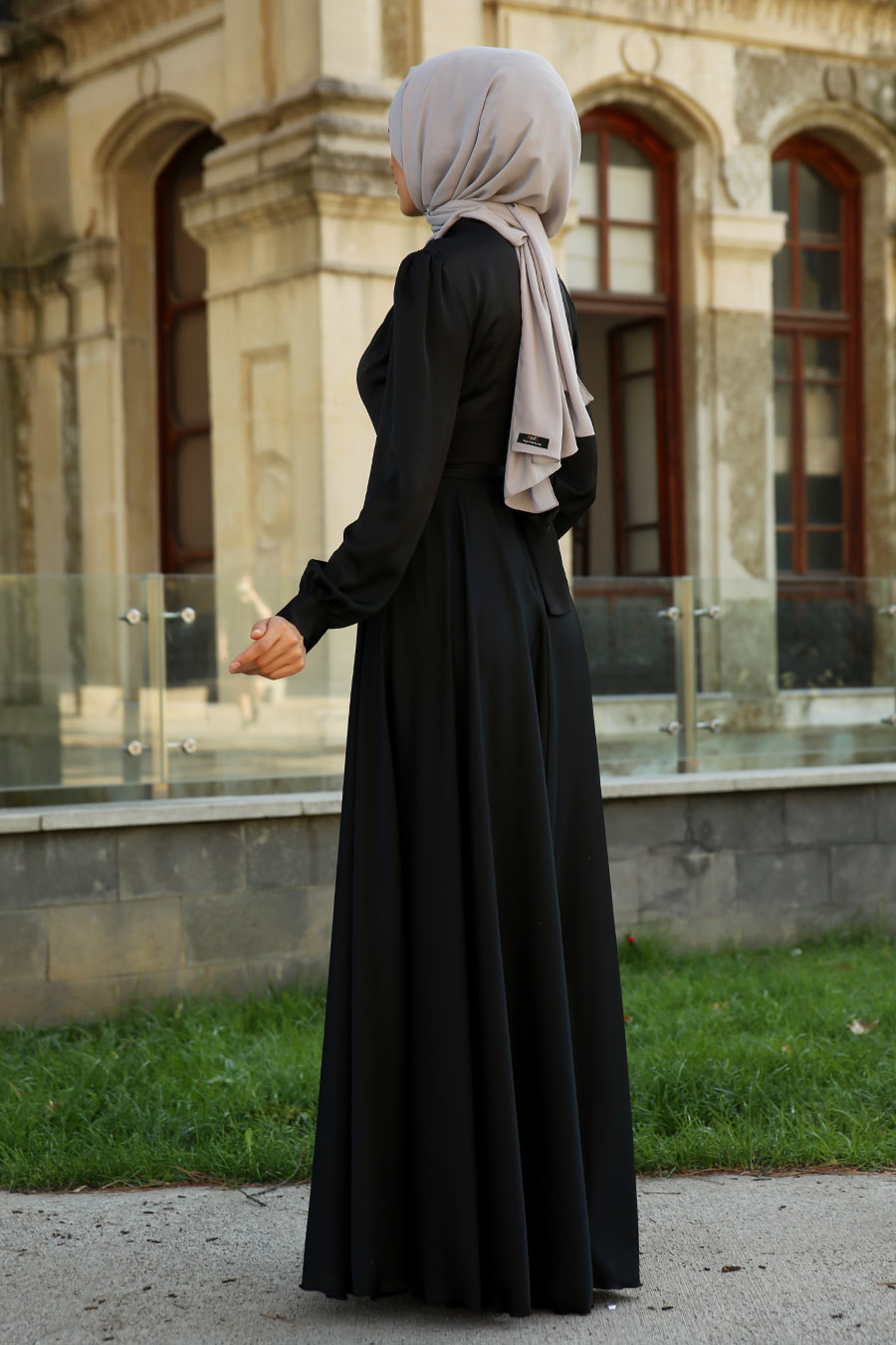 Saten Tesettür Abiye Elbise - Siyah