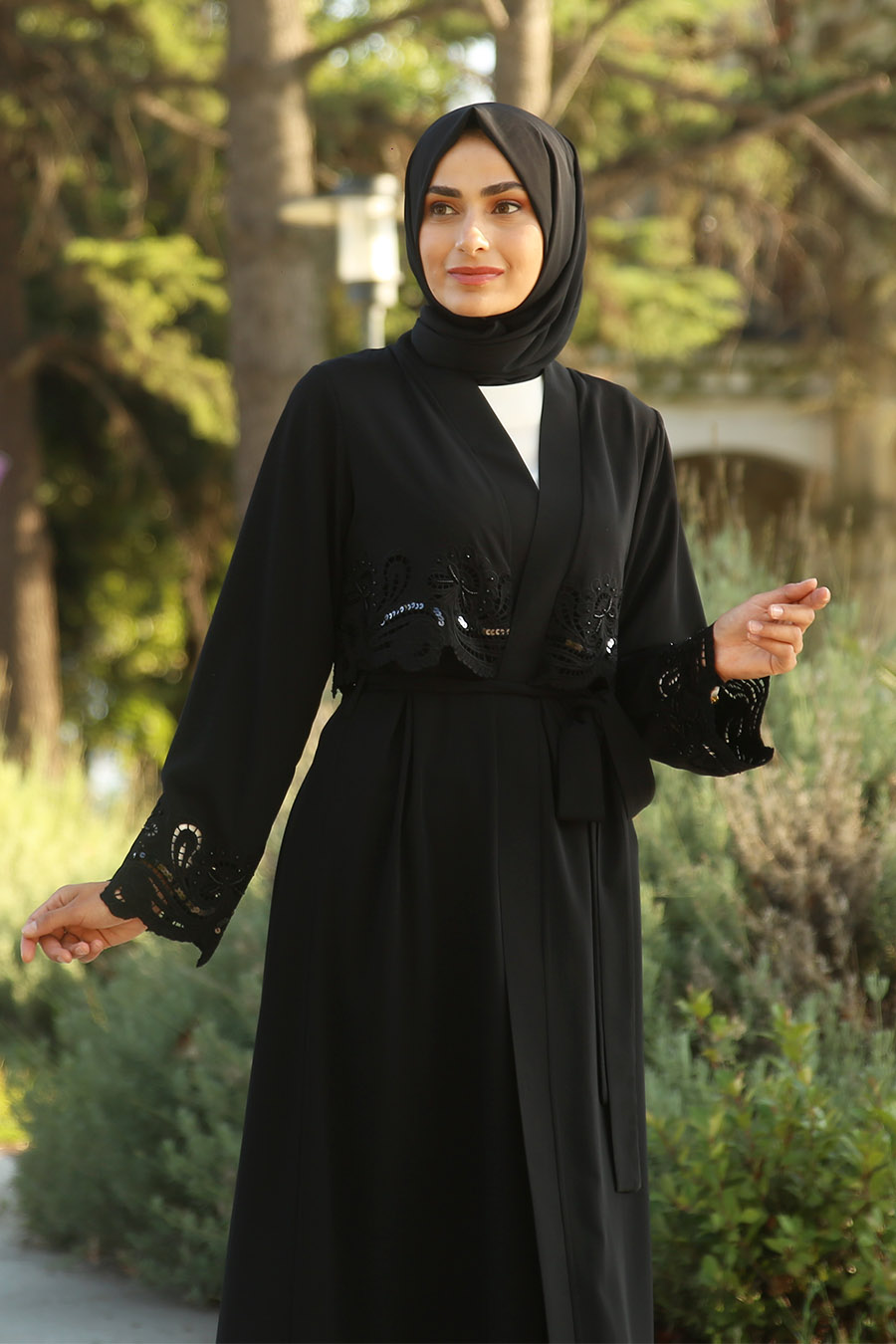 BLACK ABAYA 