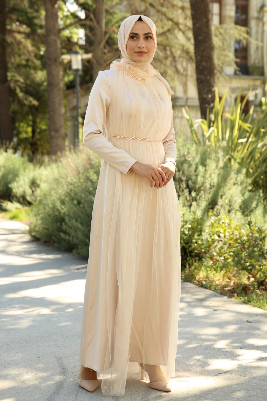 Tül Detaylı Saten Tesettür Abiye Elbise - Krem